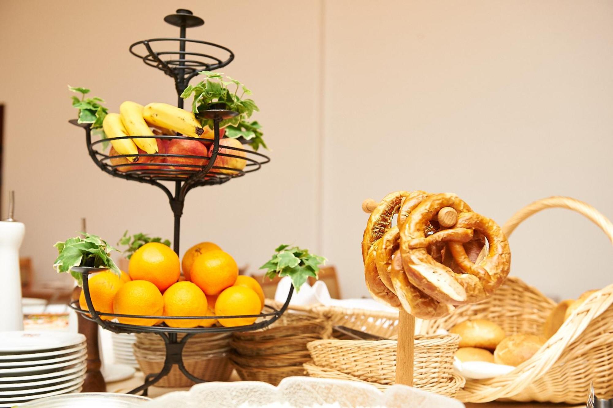 Vegan Hotel Und Restaurants Nicolay 1881 Цельтінґен-Рахтіґ Екстер'єр фото