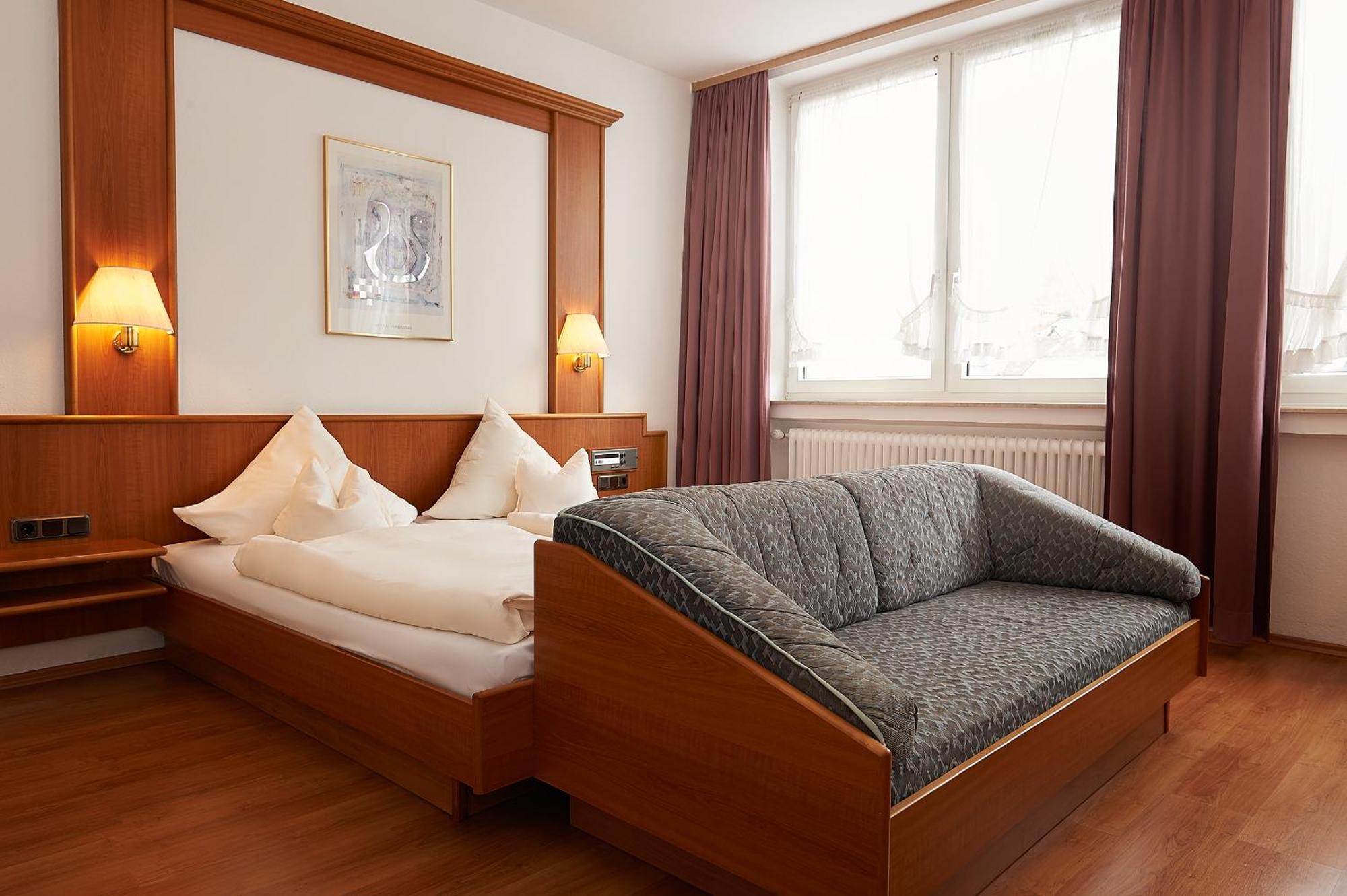 Vegan Hotel Und Restaurants Nicolay 1881 Цельтінґен-Рахтіґ Екстер'єр фото