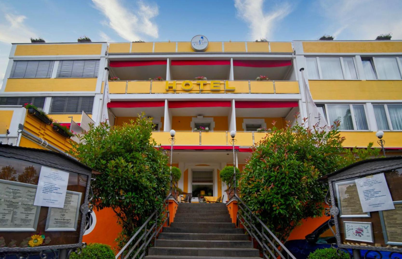 Vegan Hotel Und Restaurants Nicolay 1881 Цельтінґен-Рахтіґ Екстер'єр фото